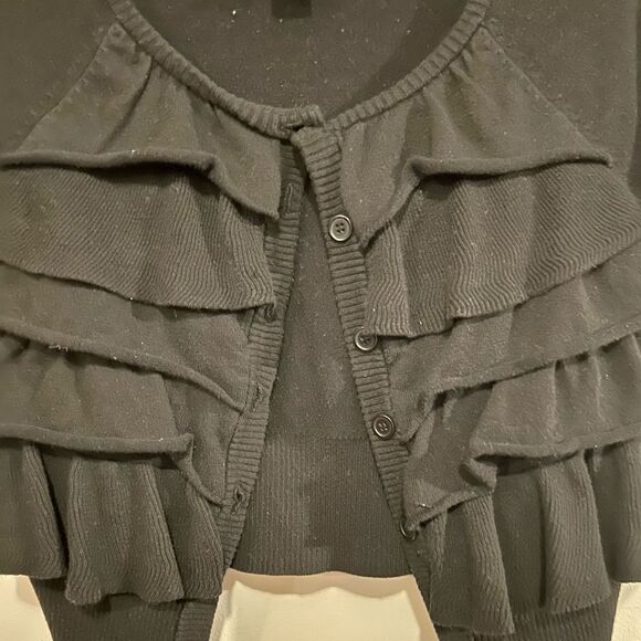 The cutest little Candies 3/4 sleeve sweater in black, size Large - Picture 4 of 5